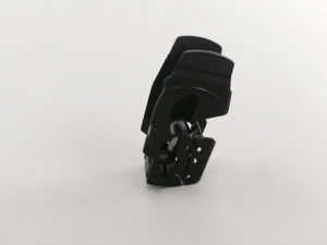 雨刮配件注塑模具廠，五金配件注塑廠，雨刮器生產(chǎn)廠家